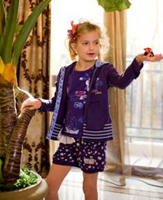 �ɿ��m����ɫ��ͯ���b