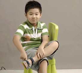 ����ʿ����ͯЬ �h(yu��n)�x��ƽ��