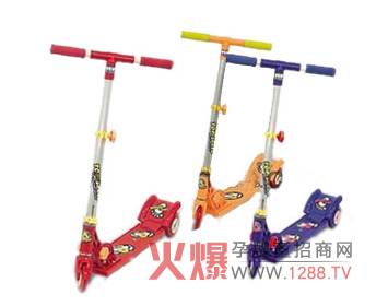 �ʹڃ�ͯ����܇ �錚���옷(l��)���L(zh��ng)