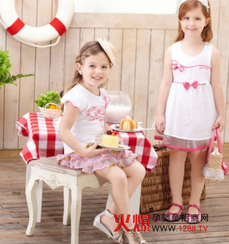 �Tʿ؈ͯ�b ���@����ǰ�l(w��i)�L(f��ng)��