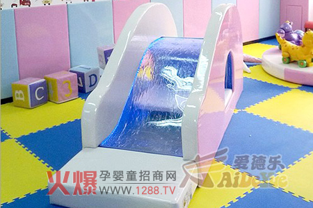 �۵�ˮ������׌���ӂ�����ˣ�бM�혷Ȥ