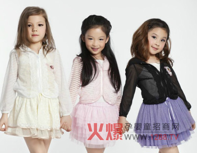 �νz�Ơ�ͯ�b �o����һ���r�Ѓ�(y��u)�|(zh��)ͯ��