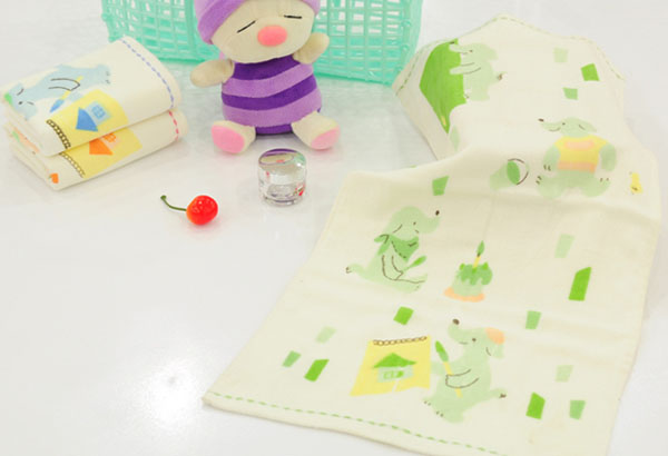 ���(y��ng)��ͯ��ͨ��ë��