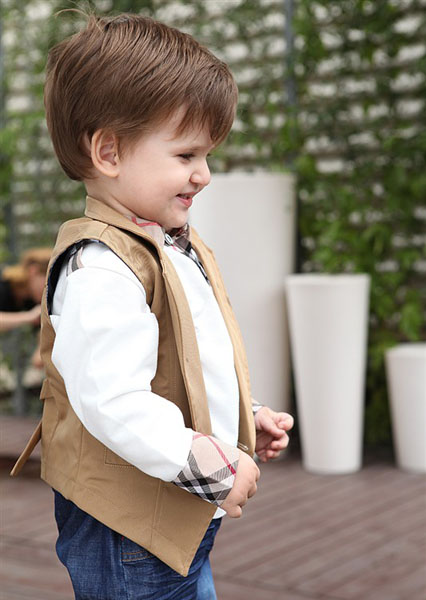 Ħ����Ӣ���L(f��ng)����ͯ�R��