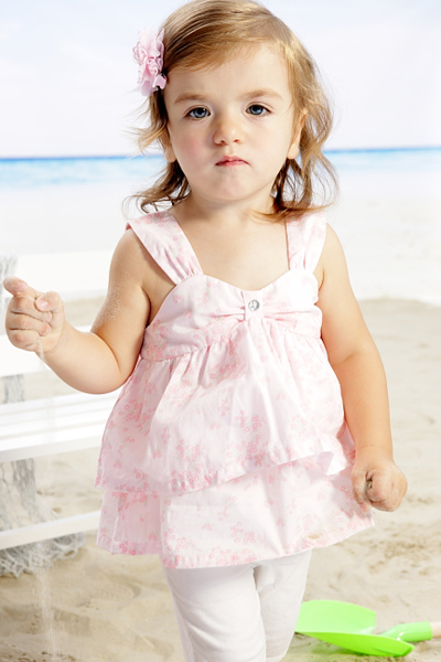 丑丑時(shí)尚新款童裙