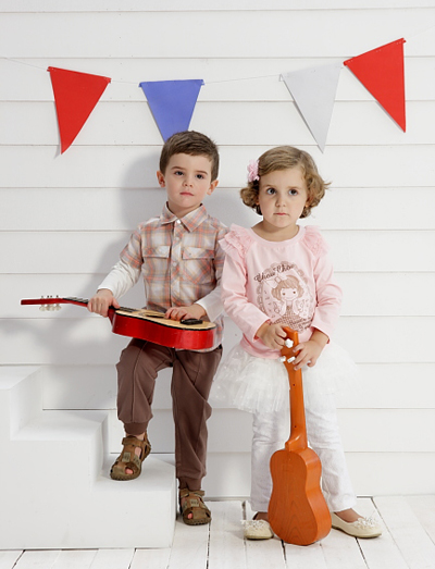 丑丑新款時(shí)尚套裝