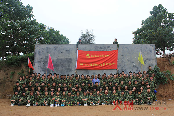 ����չӖ��