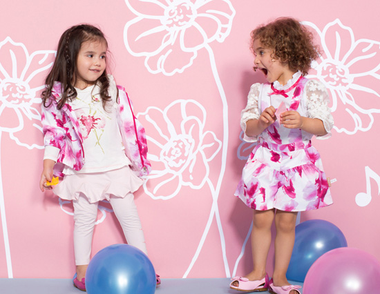 �D߹��ɫ���ً�ͯ���