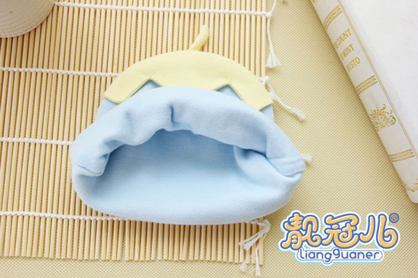 靚冠兒yingye草莓帽子細(xì)節(jié)展示