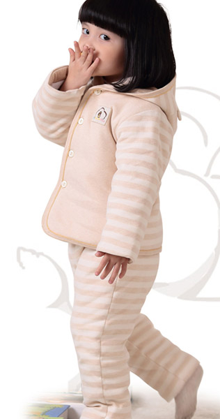 施普潤連帽兩件套