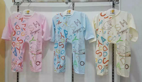 圣嬰島字母開檔帶扣內(nèi)衣套裝