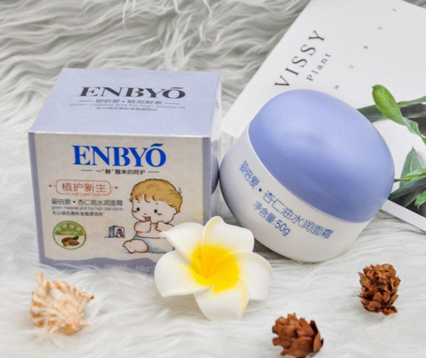 嬰倍愛(ài)杏仁油水潤(rùn)面霜.jpg 嬰倍愛(ài)杏仁油水潤(rùn)面霜.jpg