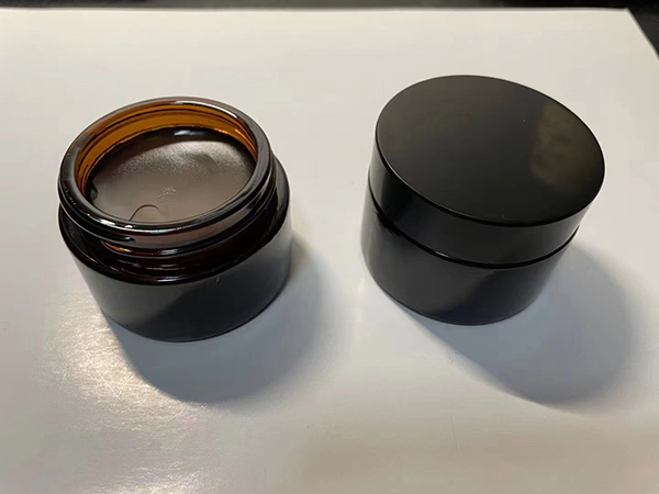 筋骨理療小白膏代理.jpg 筋骨理療小白膏代理.jpg