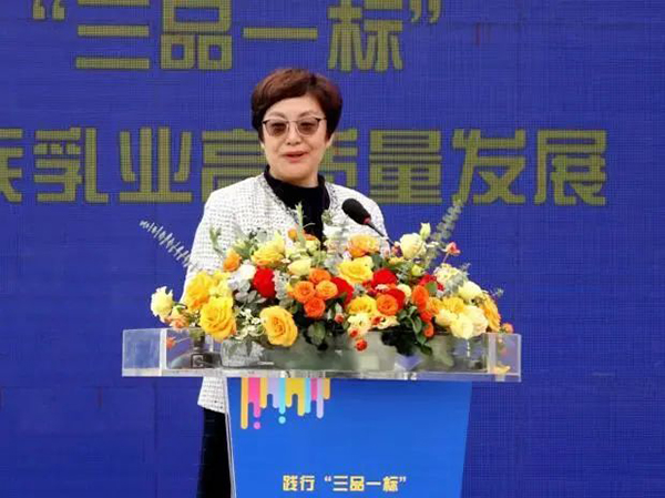 越秀輝山加入中國農(nóng)墾乳業(yè)聯(lián)盟 乘勢(shì)啟新助推高質(zhì)量發(fā)展3.jpg 越秀輝山加入中國農(nóng)墾乳業(yè)聯(lián)盟 乘勢(shì)啟新助推高質(zhì)量發(fā)展3.jpg