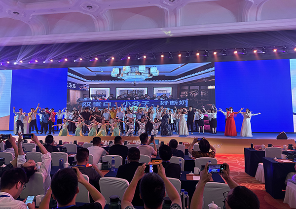 光明致優(yōu)小分子奶粉新品發(fā)布會 (7).jpg 光明致優(yōu)小分子奶粉新品發(fā)布會 (7).jpg