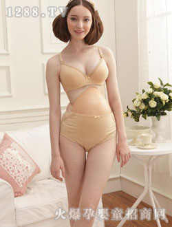 ����yunf��ɫ�ﶬ����