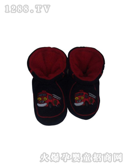 һ�Ѻ�ɫ��Ь