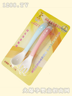 ���󌚌�����׽M