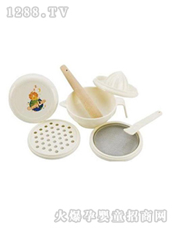 С�{��ɣ��ʳ���{(di��o)�����M