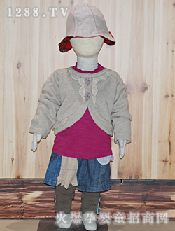 �ۼј���ͯ��ɫС����