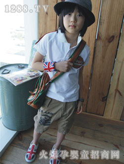 �옷���ϵ�ж����ɫT��