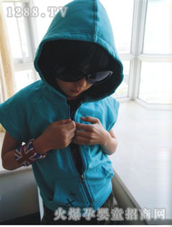 �옷���ϵ�ж��䎧ñ�R��