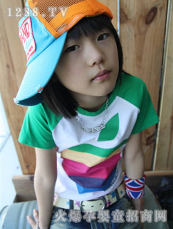 �옷���ϵ�оGɫ�b