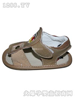 �Ԍ�������ɫ��Ь