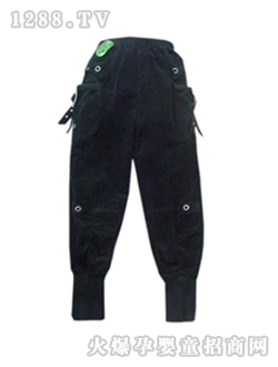 С������{ɫ��ѝ