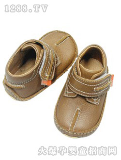 ��ʿ����ɫyoueЬ