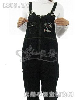 Ψ�ۺ�ɫyunf����ѝ