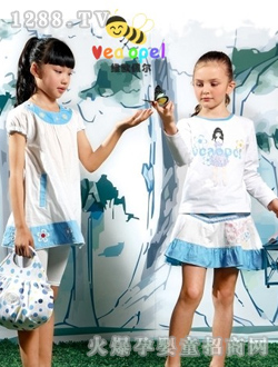 �S�W�堖�{��Ůͯ���b