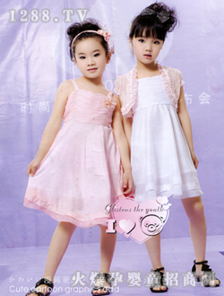 �{(l��n)ɫ���`�r���B��ȹ