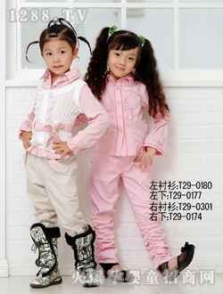 ���؁�(l��i)Ůͯ���e���b