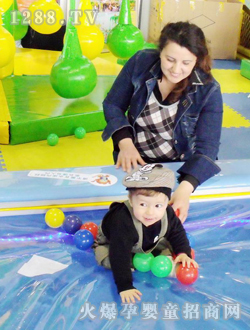 �࣐ۘ��@�T����