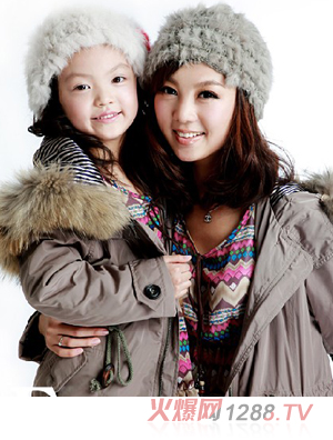 ����ؐؐ����С�(zh��n)ĸŮ�b