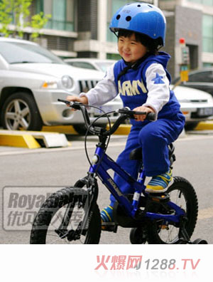 ��(y��u)ؐ�{(l��n)ɫ���݃�ͯ����܇