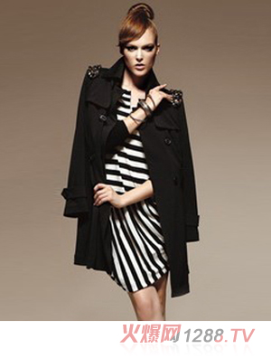 ��(y��u)ؐ�ݕr��yunf�b