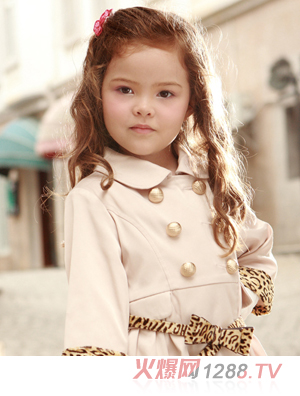 CE����Ů�����b