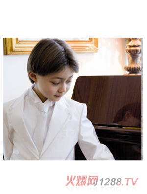 malip��ͯ������ɫ