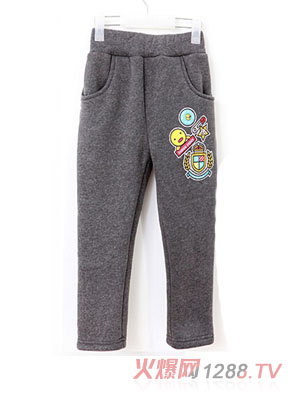 �ڴ��܃�ͯ�\(y��n)��(d��ng)ѝ�Lѝ��ɫ