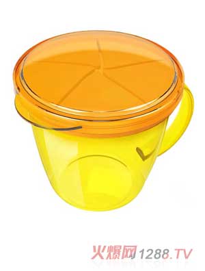 伊斯卡爾磨牙棒保存杯（近）