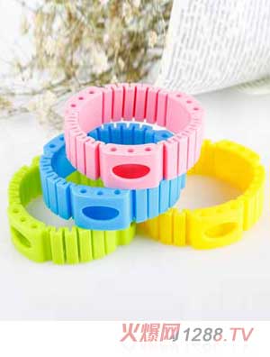 �L(f��ng)�Z(y��)�w����ɫ����Ȧ