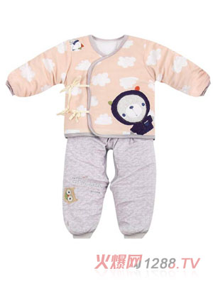 ���ƃ�ˮ���q���挚������ƫ�_��ͬ����ɫ