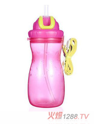 母愛兒童背帶學(xué)飲杯550ML 玫紅