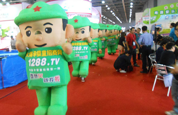 ��־���P�Ļ𱬚�ģ����