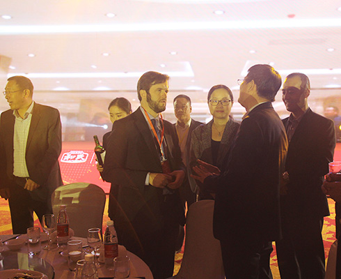 和氏北歐莎能、惠哺新品發(fā)布會(huì)